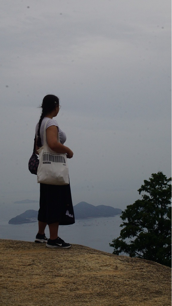 Alyssa overlooking the water